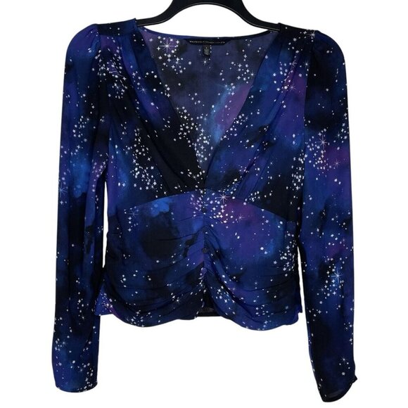 White House Black Market Womens Blouse Size 4 Stars Pattern V-Neck Ruched Front - Picture 4 of 9